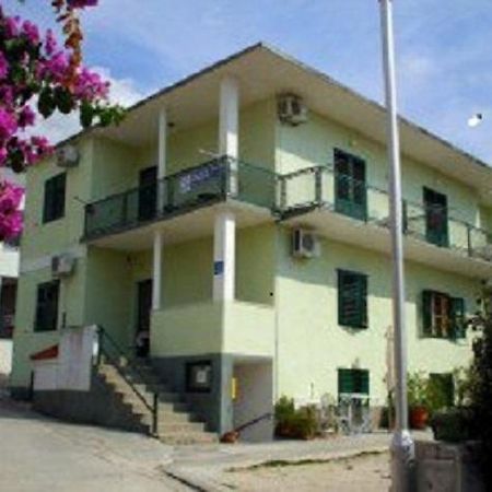 Apartmani Darinka Башка-Вода Экстерьер фото