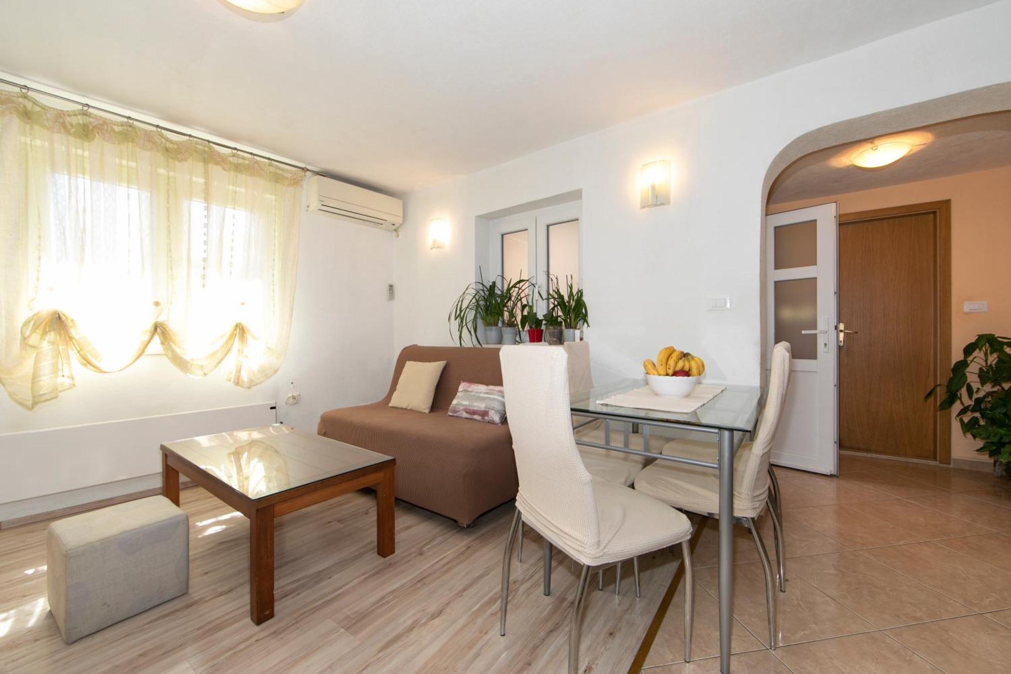 Apartmani Darinka Башка-Вода Экстерьер фото