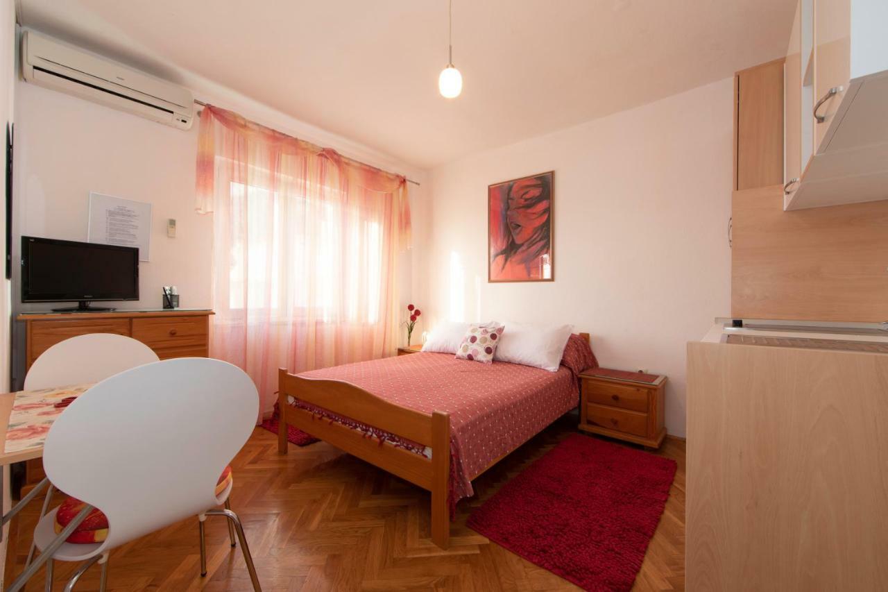 Apartmani Darinka Башка-Вода Экстерьер фото
