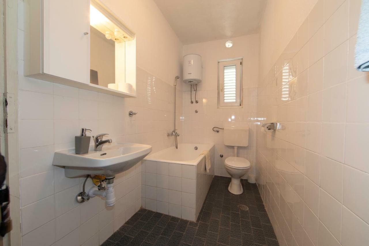 Apartmani Darinka Башка-Вода Экстерьер фото
