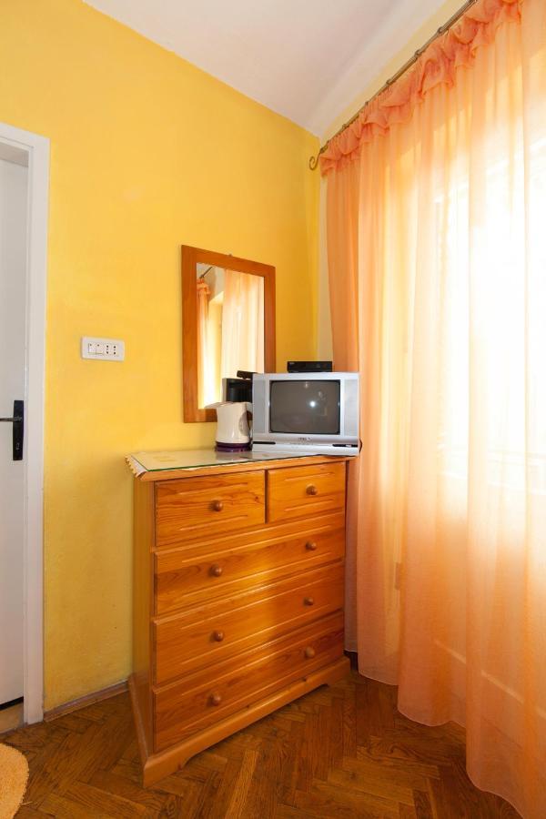 Apartmani Darinka Башка-Вода Экстерьер фото